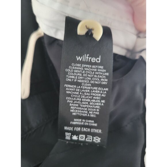 Aritzia Effortless Black Crepe Pants size 16 trousers Pleated wide Quiet luxury - Picture 10 of 12